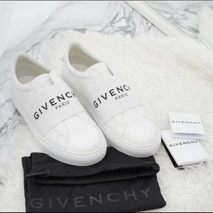 Givenchy Sneakers